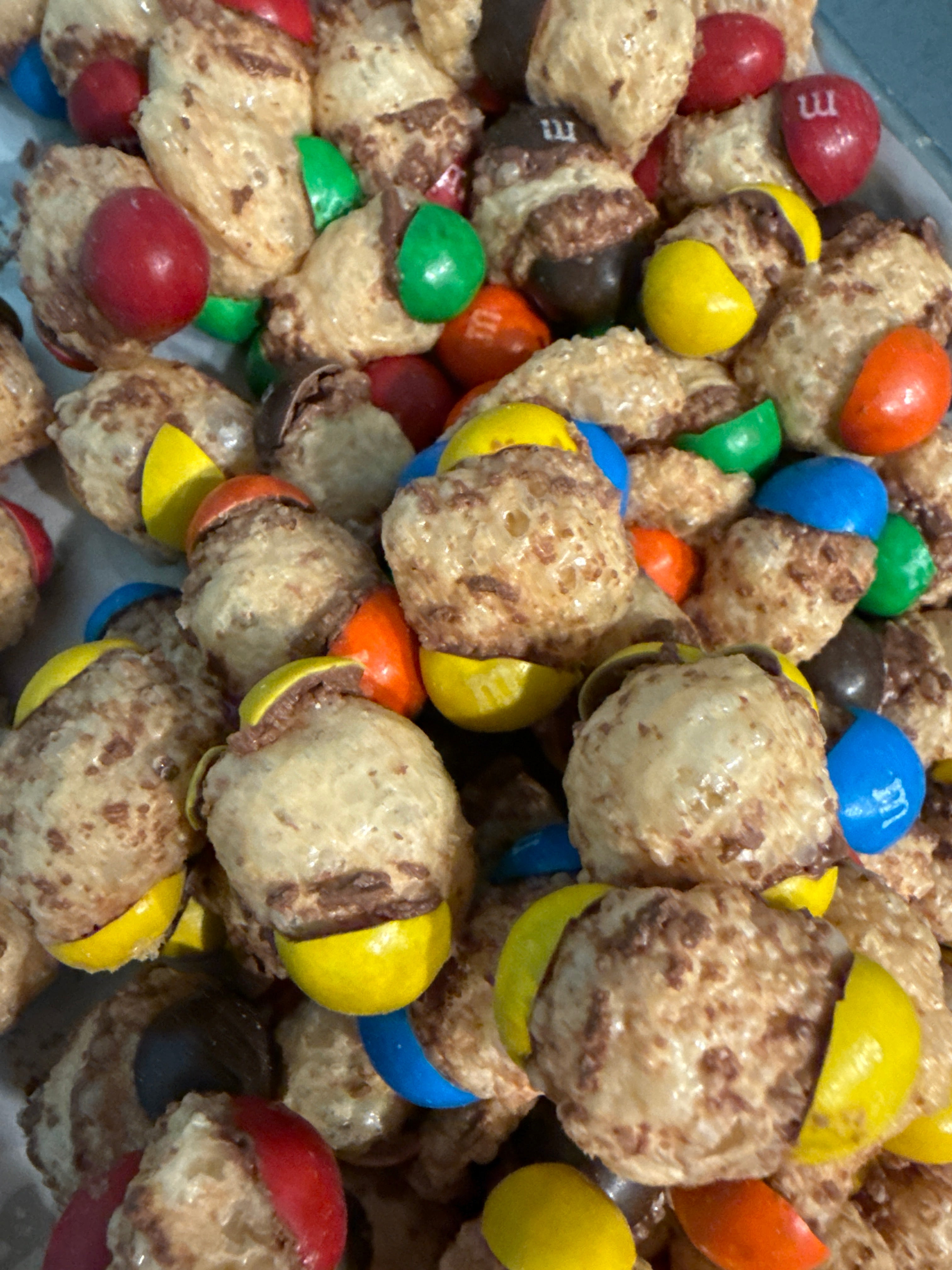 Freeze Dried Caramel Choc Buttons | Sweet Mona's Chocolates