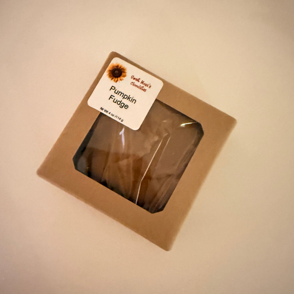 Pumpkin Fudge in a 4 oz square